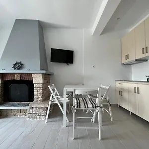 Aparthotel La Casa Al Mare Mola Kalyva